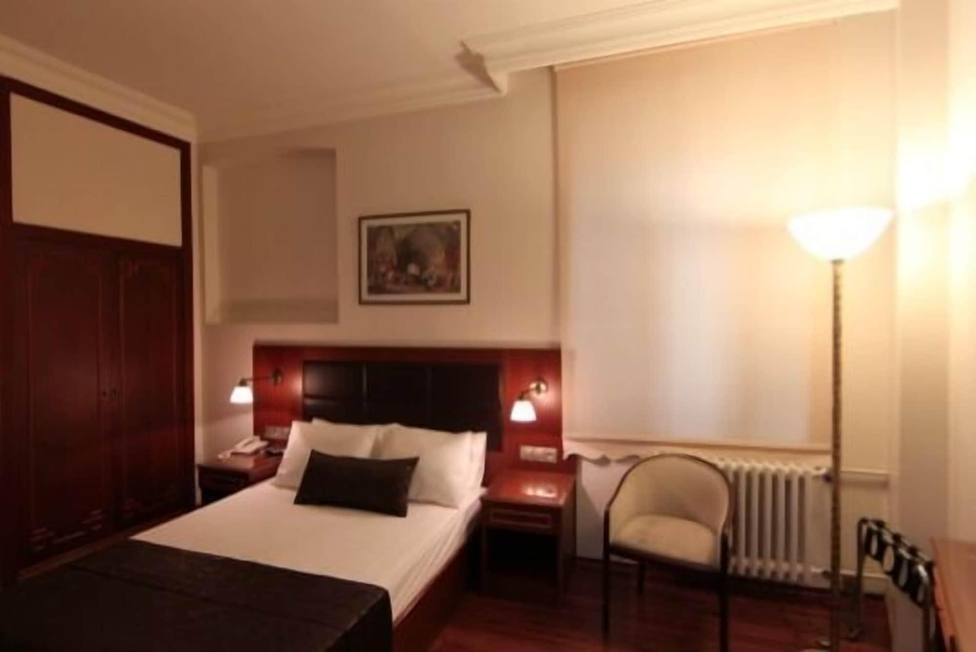 Vardar Palace Hotel - Special Category Istanbul Exterior foto